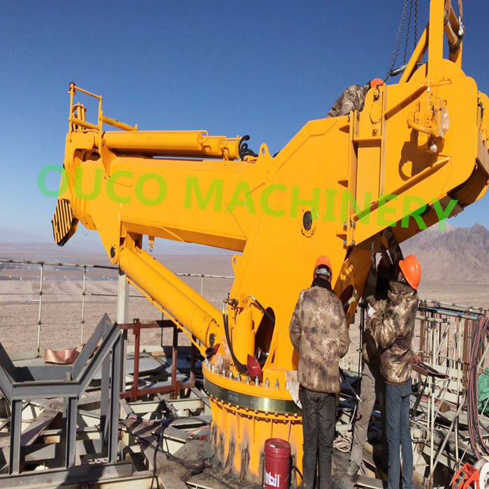 Electric Hydraulic Telescopic Boom Crane For Ship Marine Deck Pedestal Crane